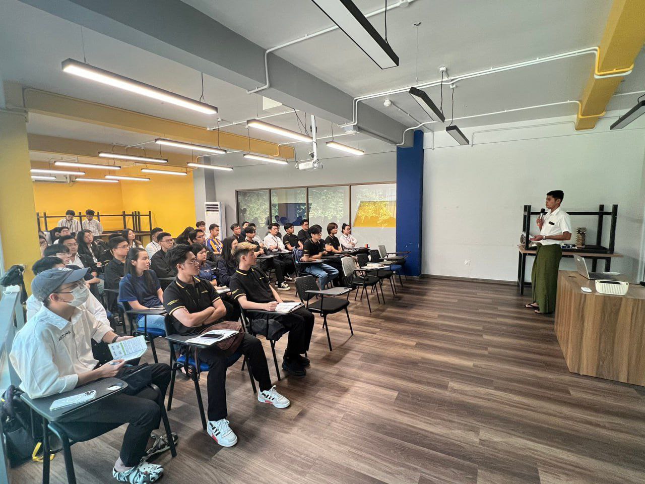 Japan Engineer Job Oppotunities Seminar